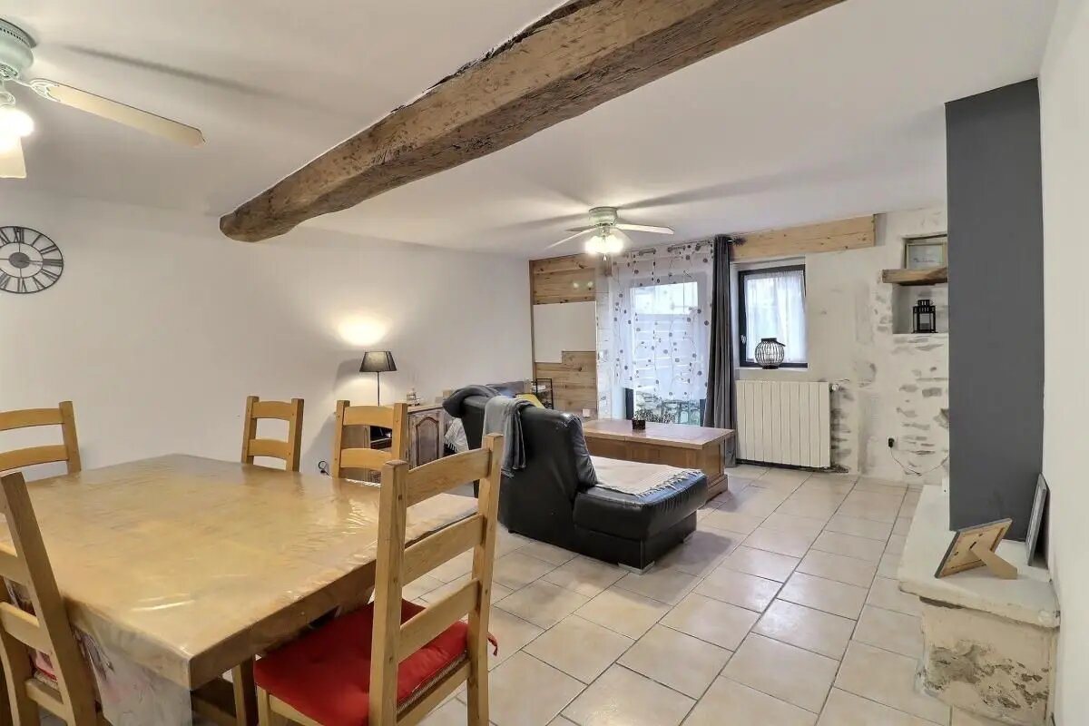 Maison à vendre, 144m², Morestel