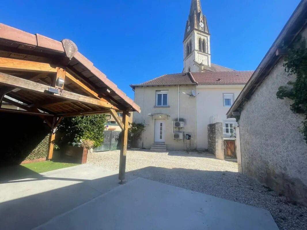 Maison à vendre, 51m², Sermérieu