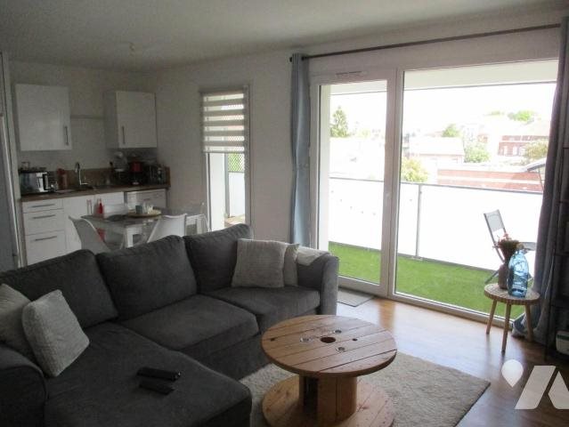 Appartement à louer, 50m², Templemars