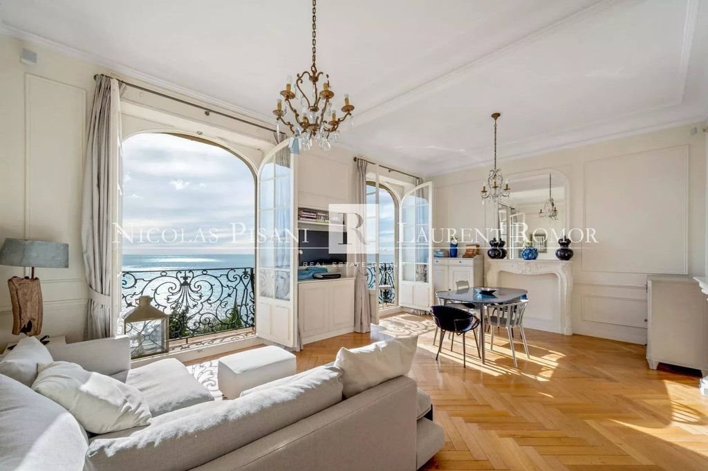 Appartement à louer, 72m², Cap-d'Ail