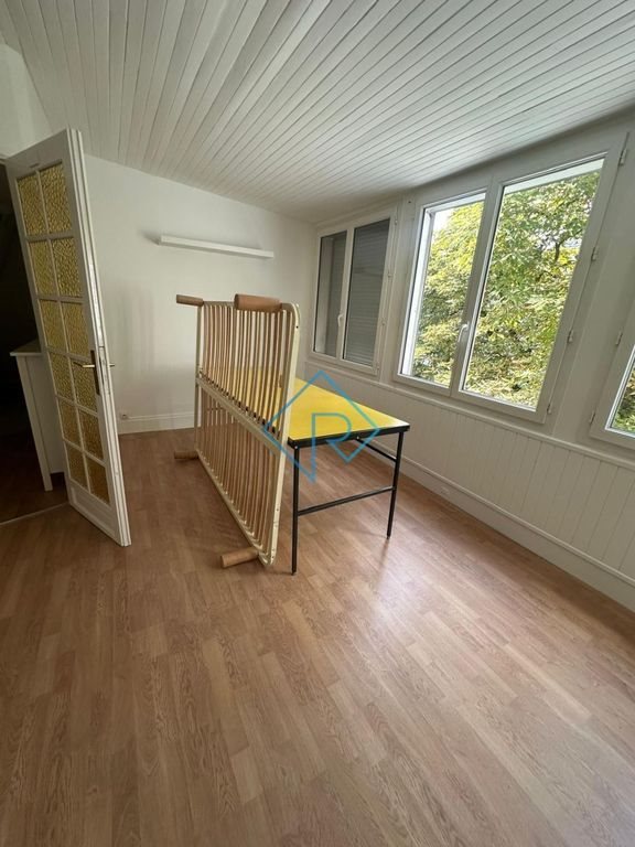 Maison à louer, 97m², Paris 19ème