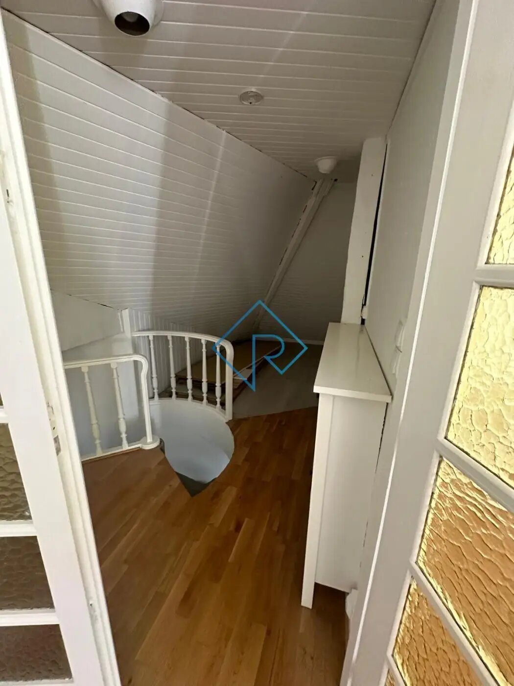 Maison à louer, 97m², Paris 19ème