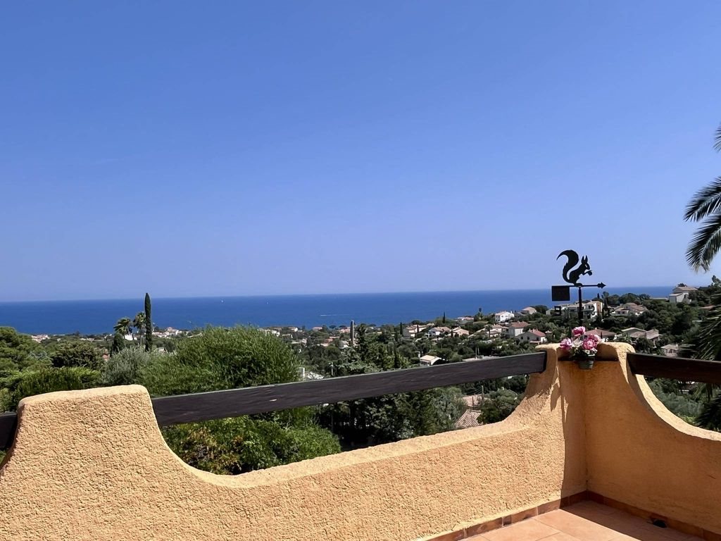 Maison à vendre, 135m², Fréjus