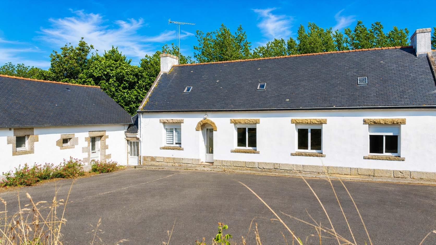 Maison à vendre, 204m², Plonéour-Lanvern