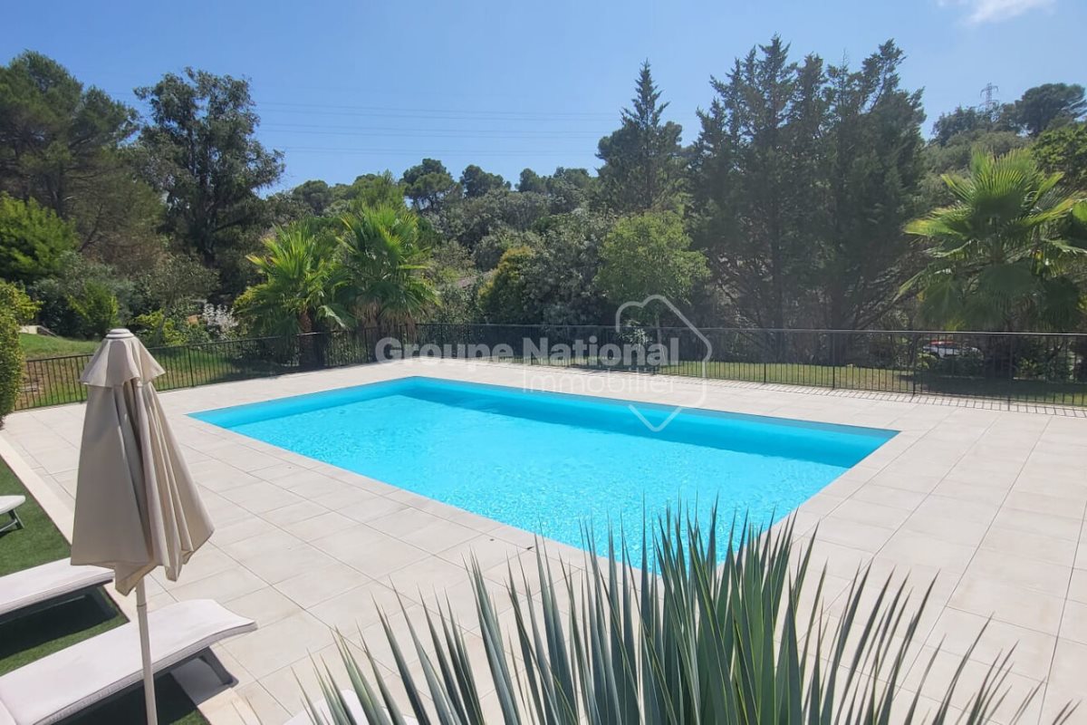 Maison à vendre, 92m², La Roquette-sur-Siagne