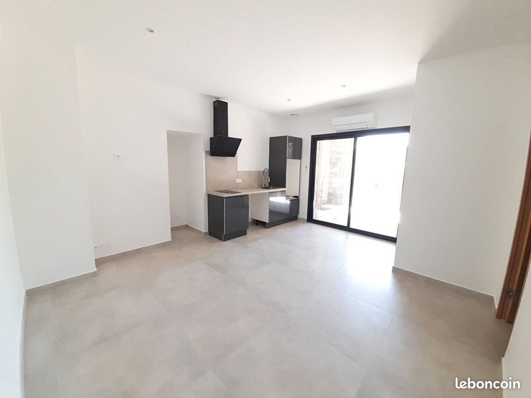 Appartement à louer, 36m², Simiane-Collongue