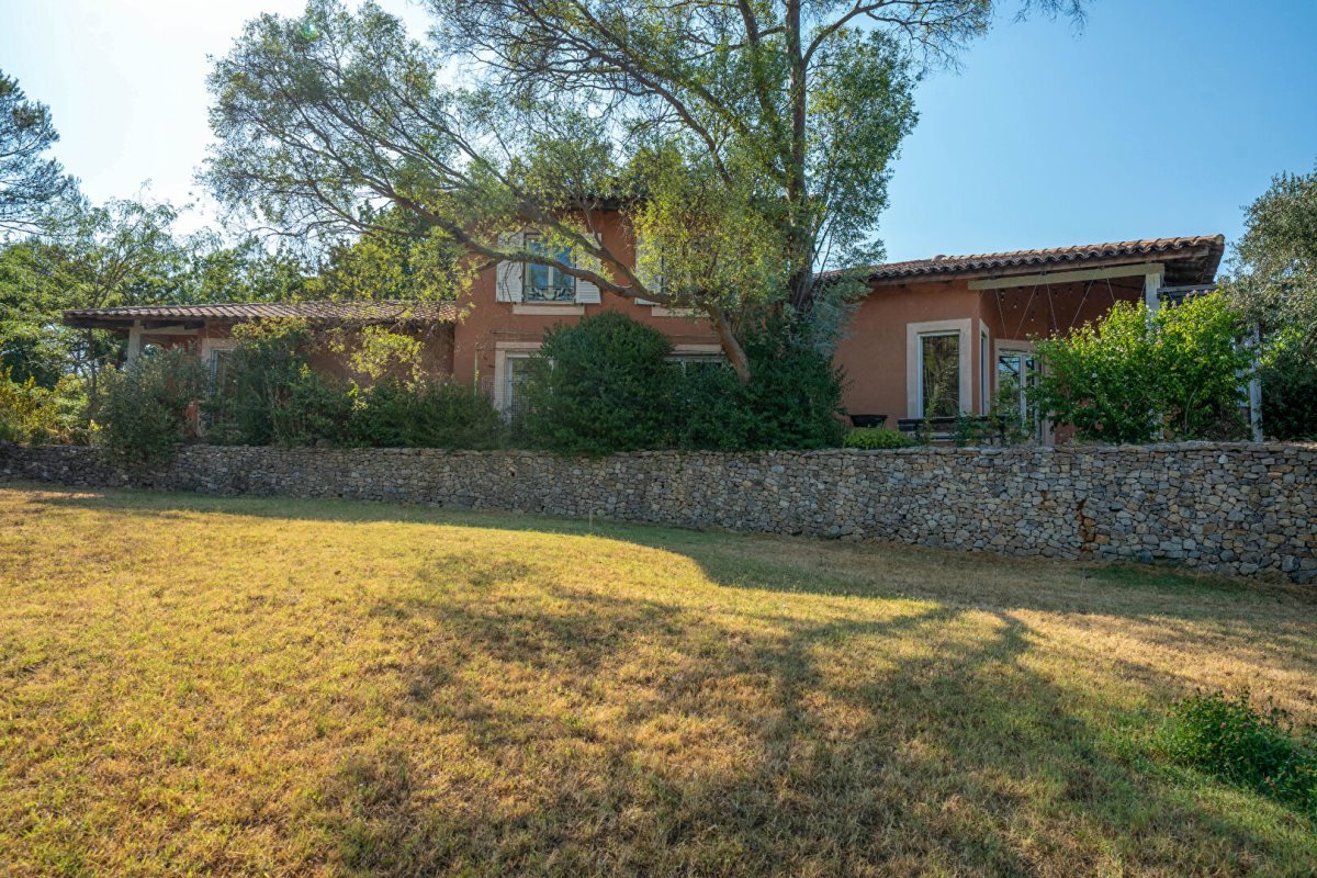 Maison à vendre, 230m², Tourves