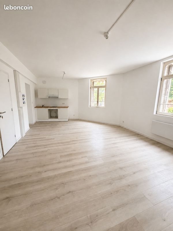Appartement à louer, 70m², Moreuil