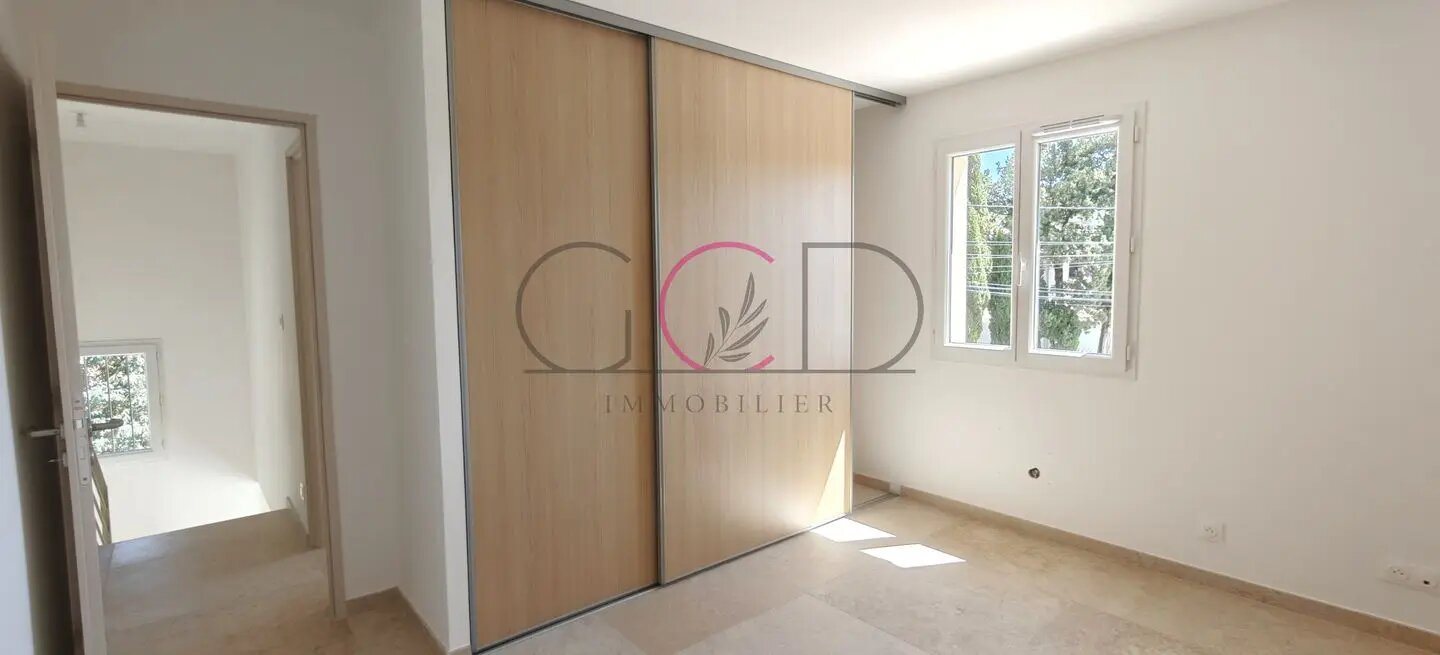 Maison à louer, 95m², Ventabren