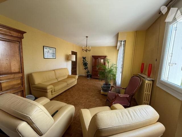 Appartement à vendre, 77m², Tours