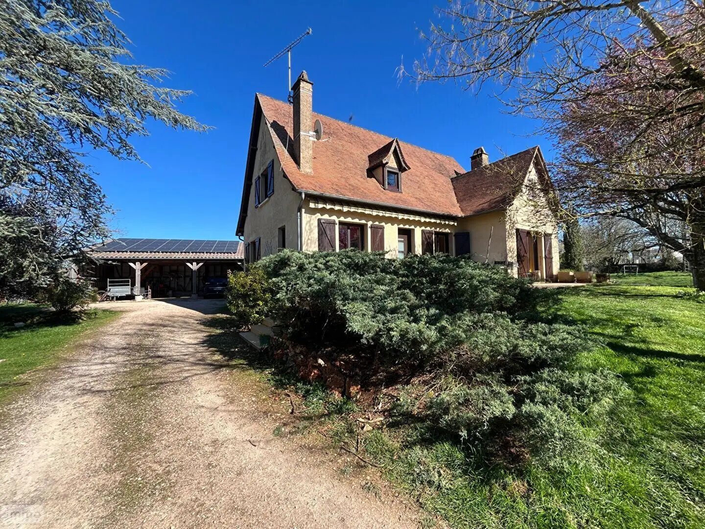 Maison à vendre, 138m², Assier