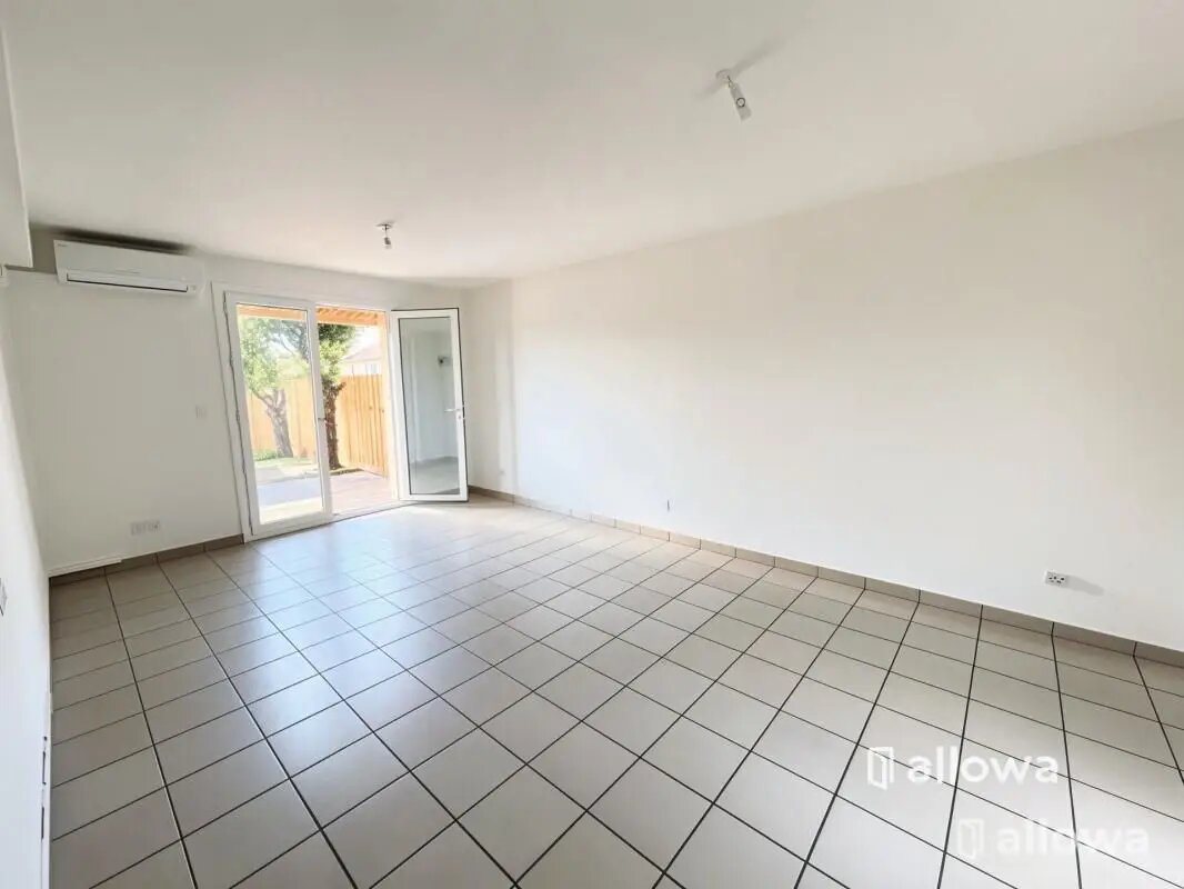 Maison à louer, 91m², Meysse