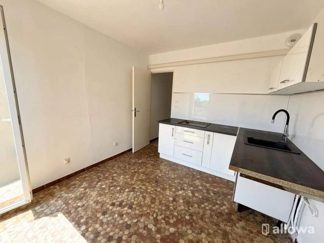 Maison à louer, 91m², Meysse
