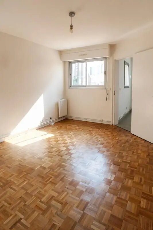 Appartement à louer, 30m², Paris 18ème
