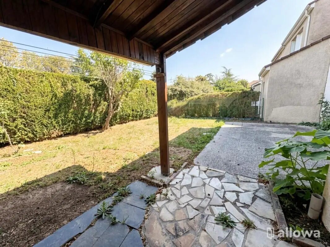 Maison à louer, 99m², Montigny-le-Bretonneux