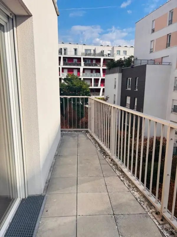 Appartement à louer, 81m², Issy-les-Moulineaux