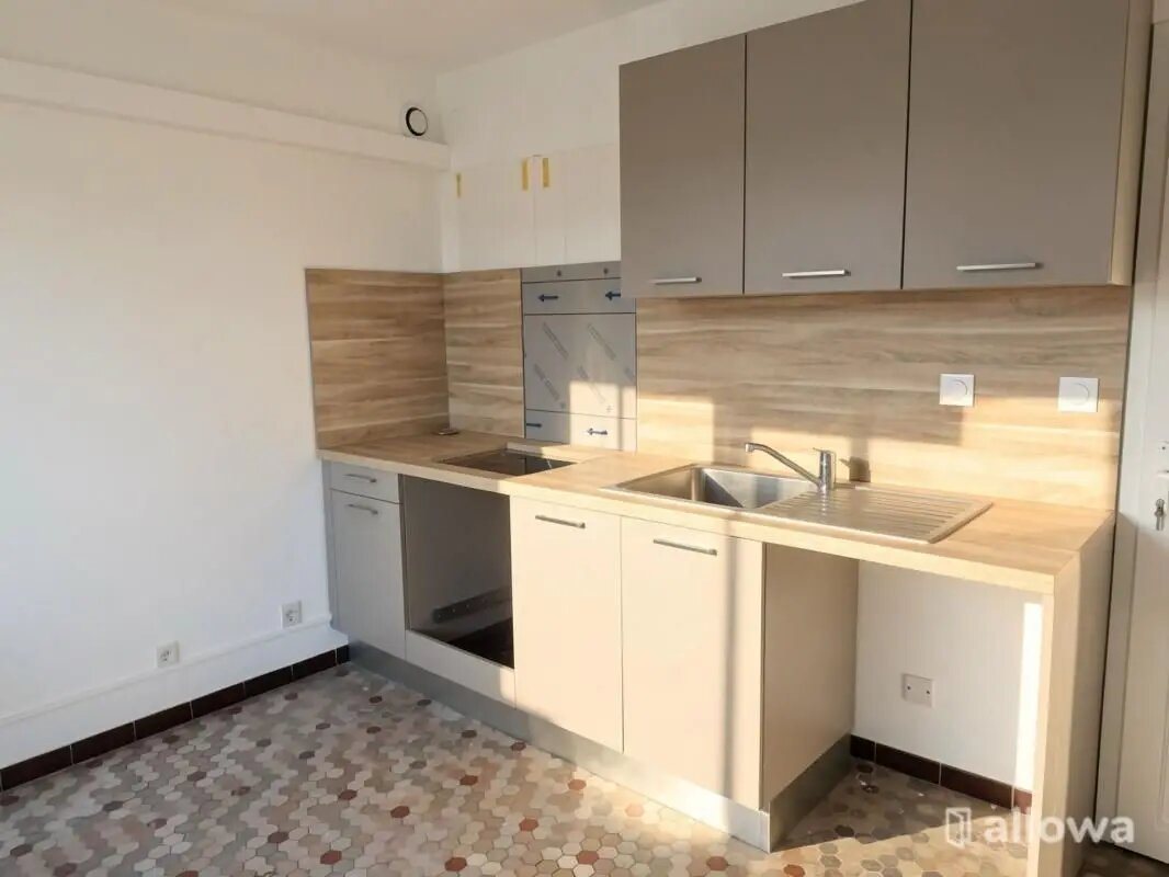Maison à louer, 110m², Cruas