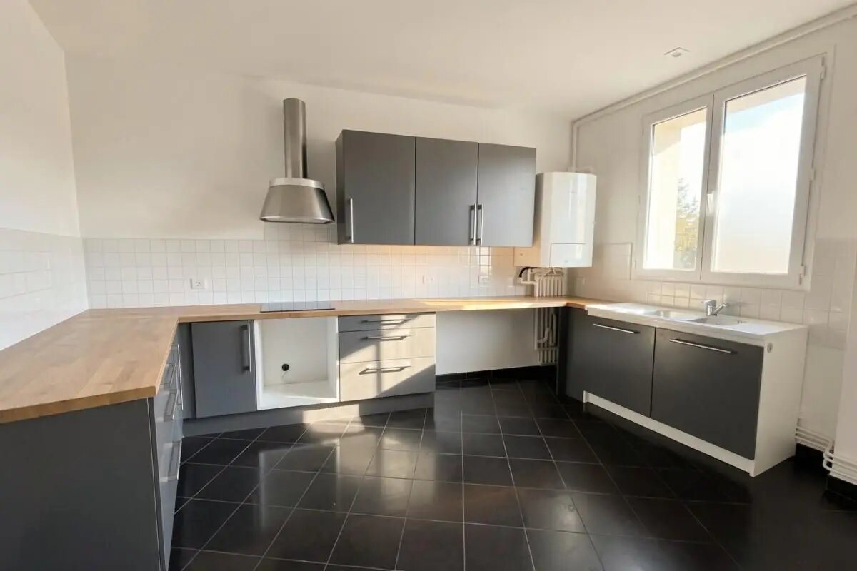 Appartement à louer, 100m², Paris 8ème