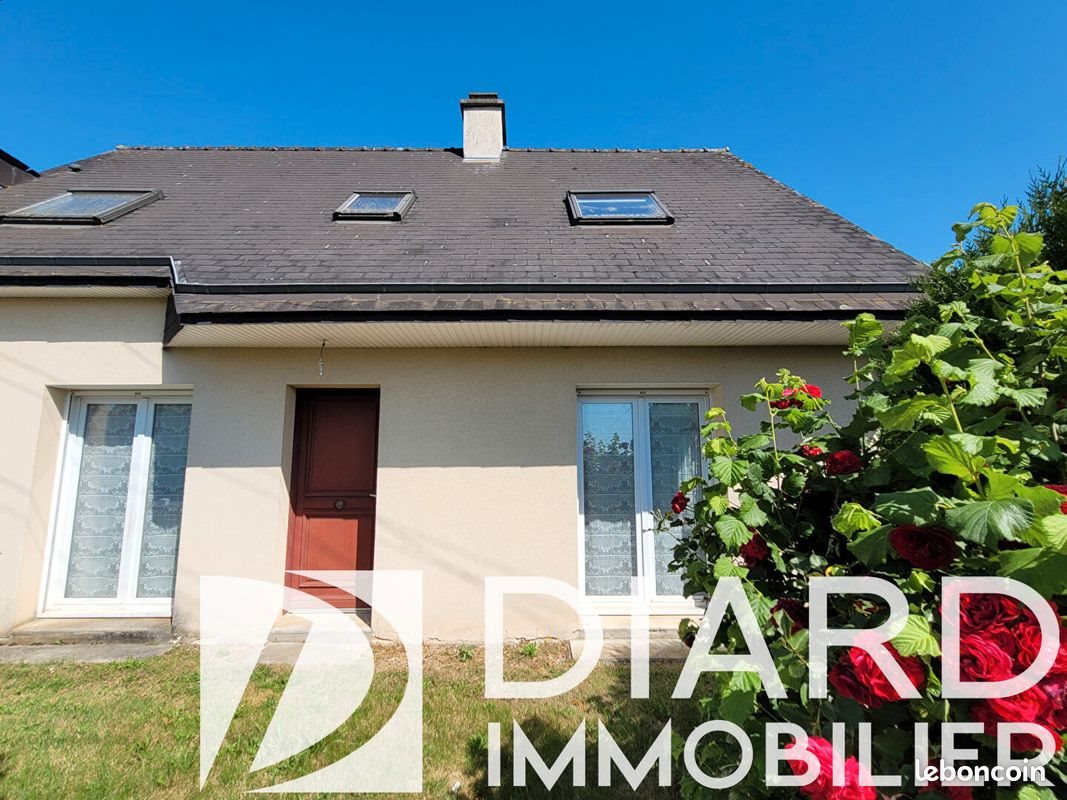 Maison à vendre, 105m², Châteaubourg