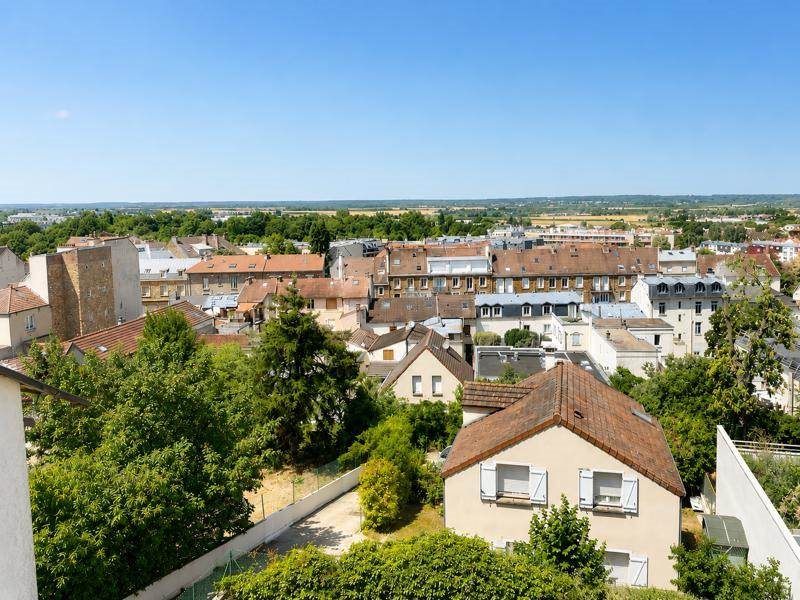 Appartement à vendre, 40m², Saint-Cyr-l'Ecole