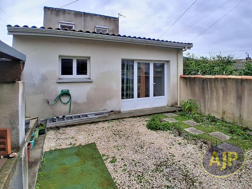 Maison à vendre, 77m², Pauillac