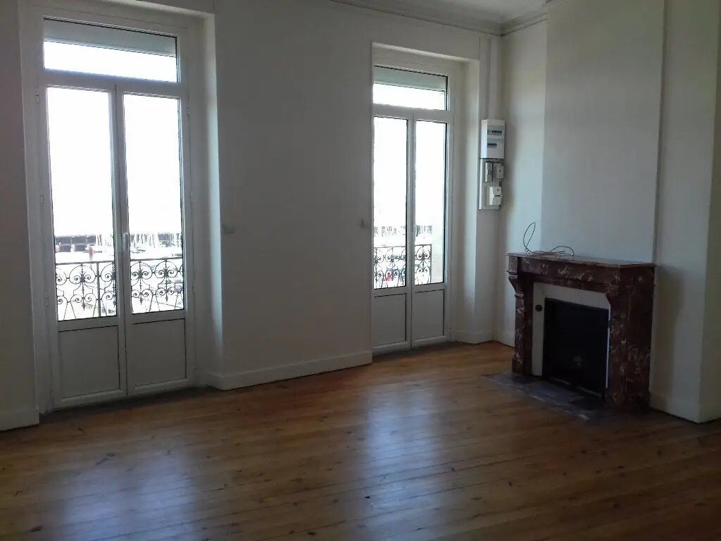 Appartement à louer, 71m², Pauillac