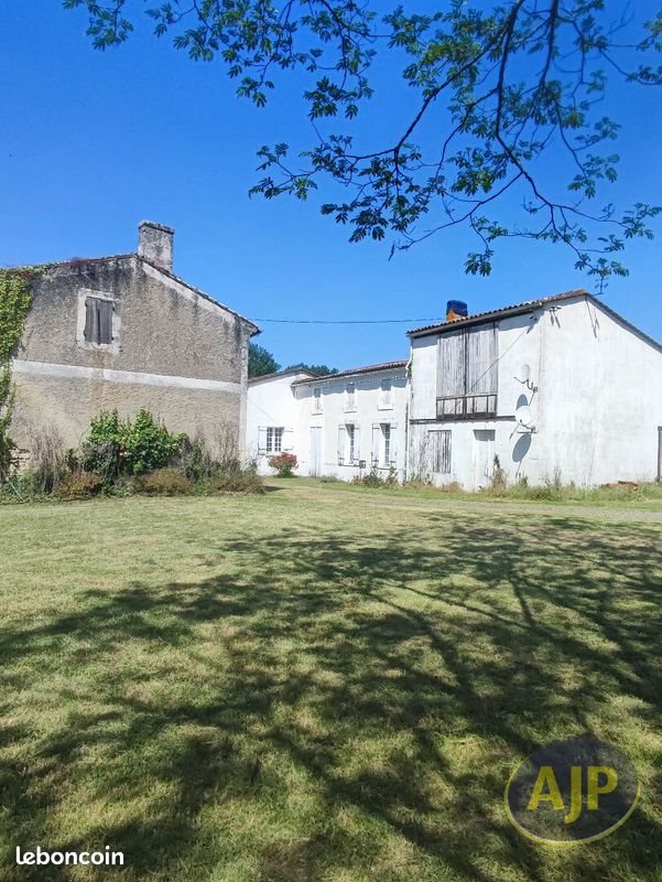 Maison à vendre, 206m², Saint-Estèphe
