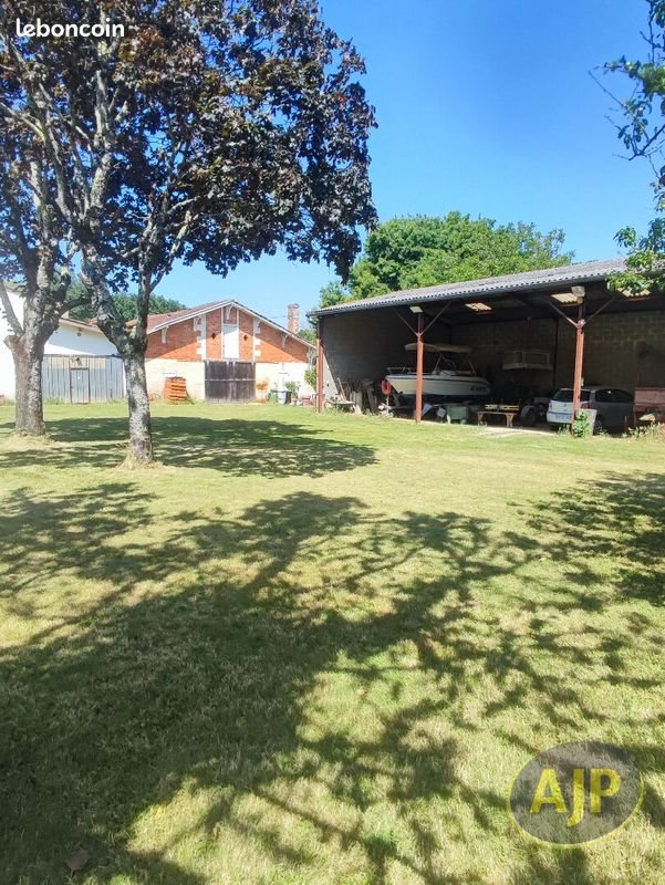 Maison à vendre, 206m², Saint-Estèphe