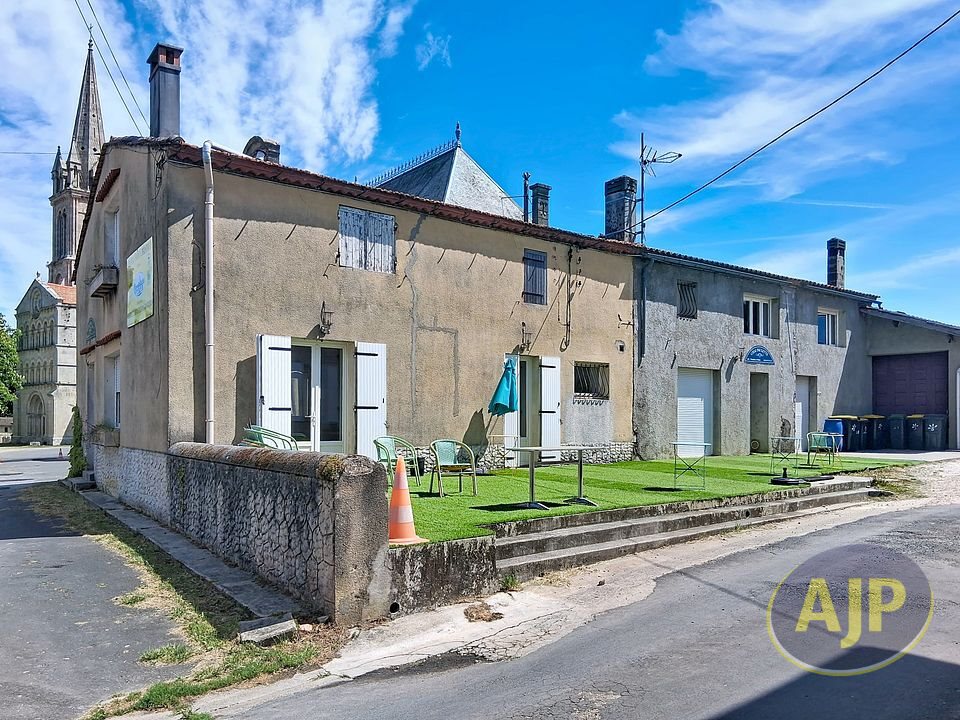 Maison à vendre, 309m², Saint-Christoly-Médoc