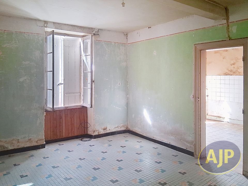 Maison à vendre, 81m², Saint-Estèphe