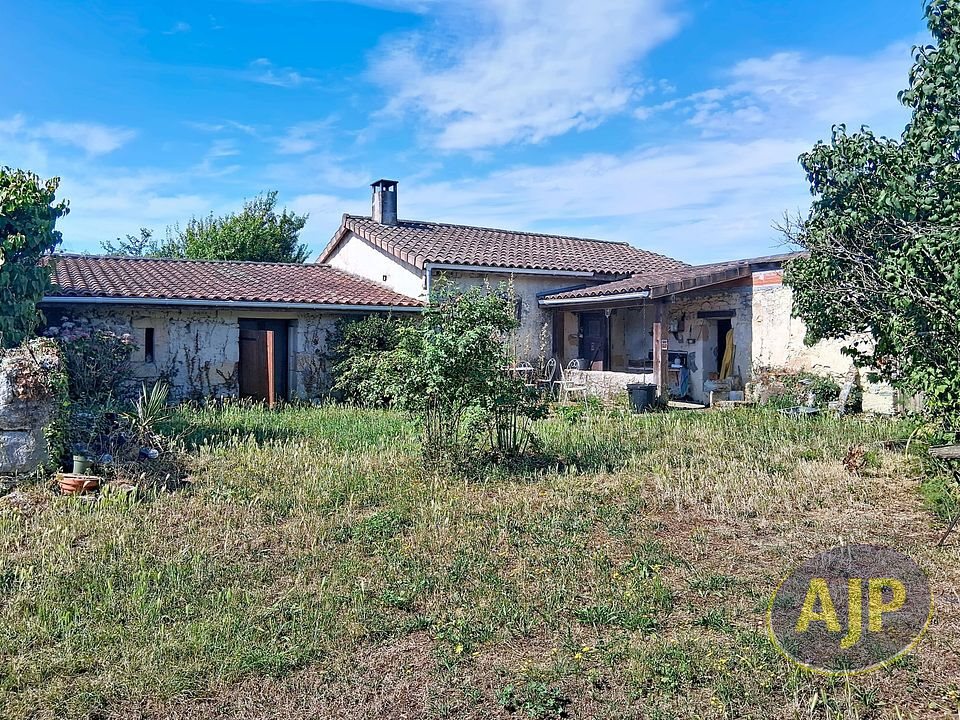 Maison à vendre, 95m², Saint-Estèphe