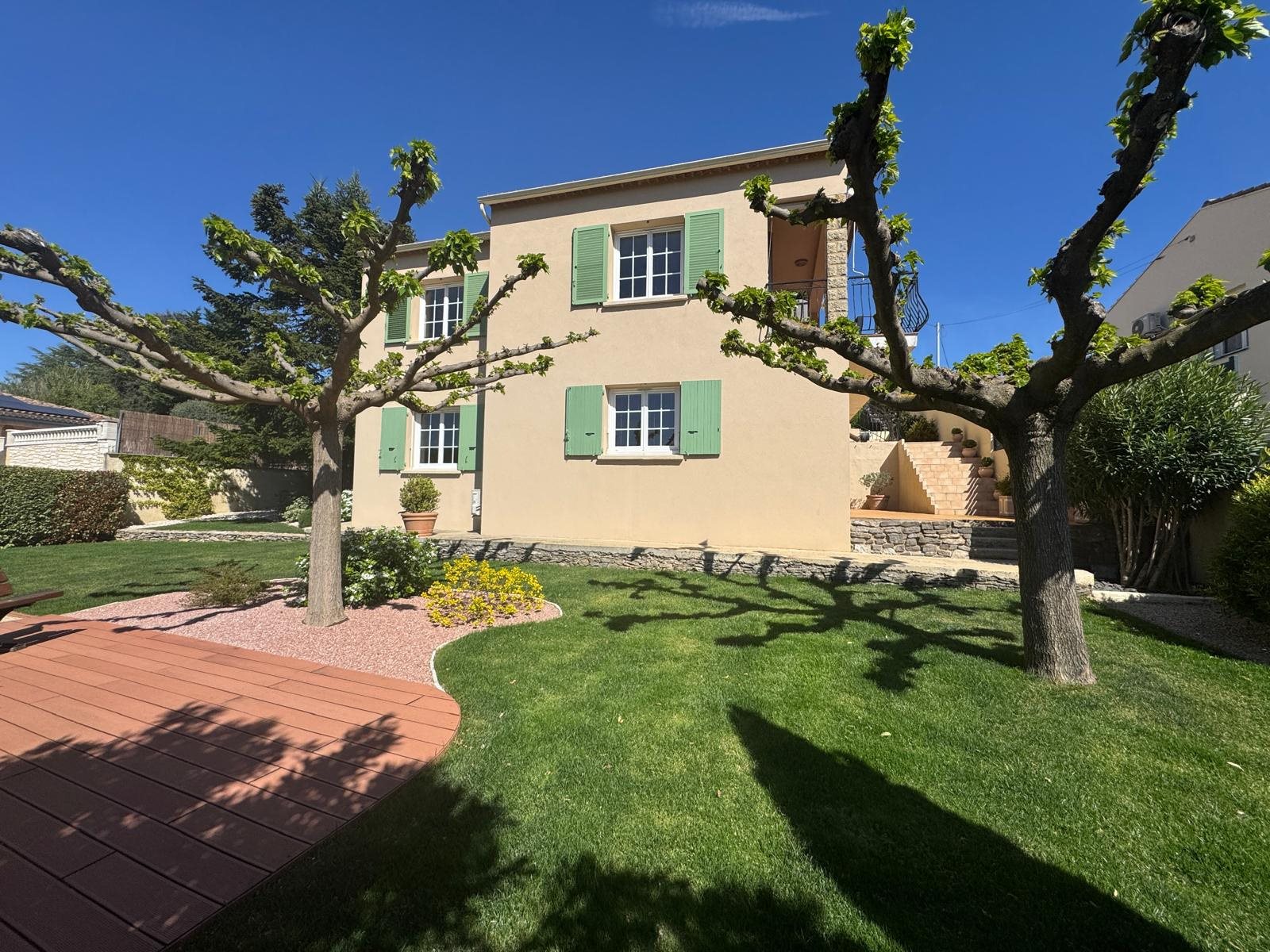 Maison à vendre, 182m², Bagnols-sur-Cèze