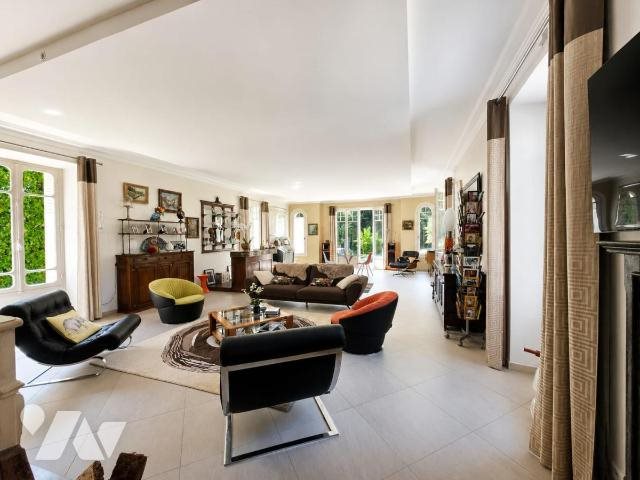 Maison à vendre, 450m², Jouy-en-Josas