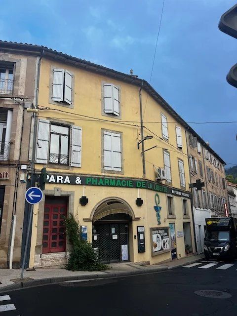 Immeuble 3 pièces 160 m² · à Lodève · 160 m² · 331 000 €