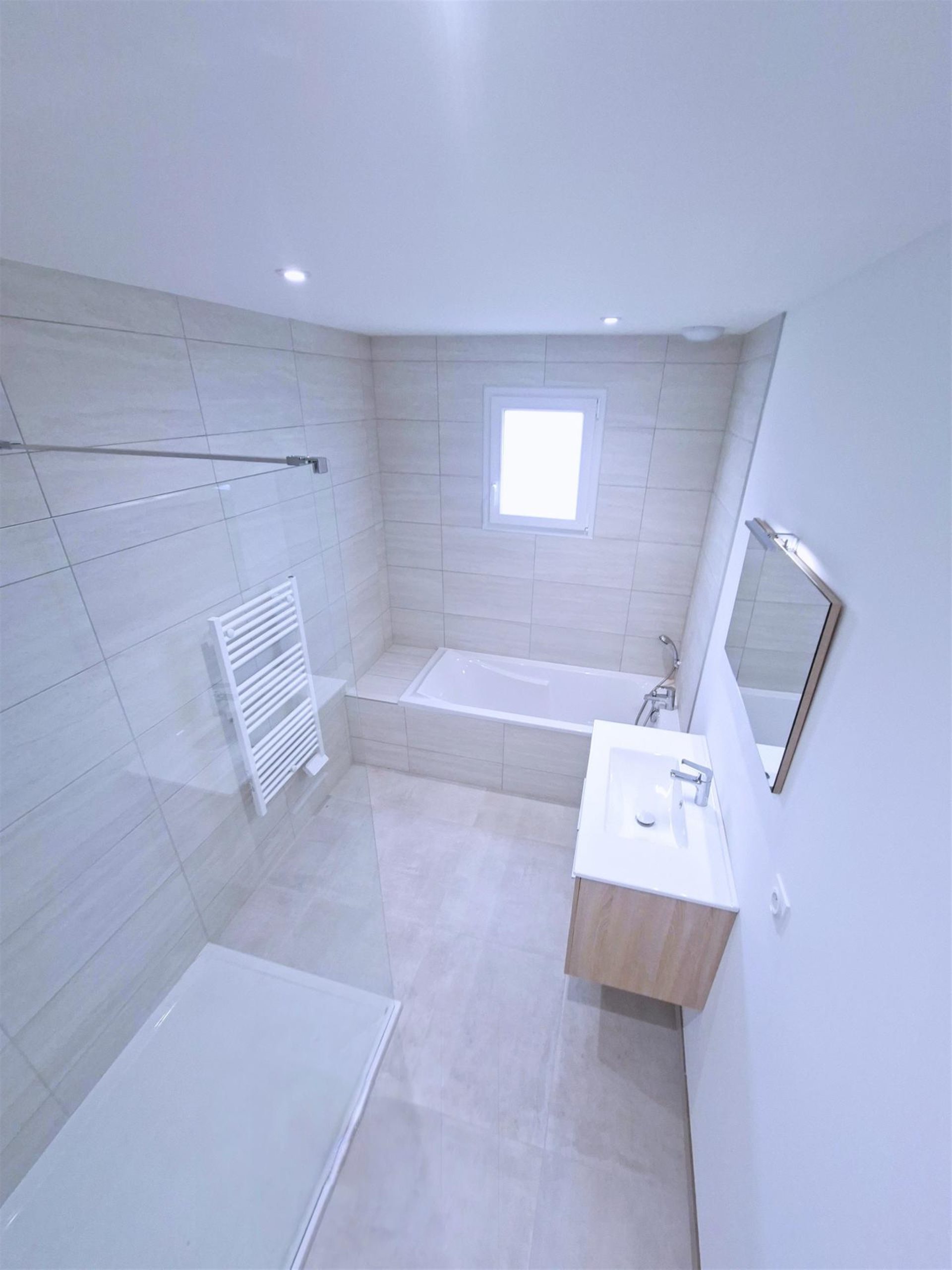 Maison à vendre, 100m², Saint-Etienne-sur-Reyssouze