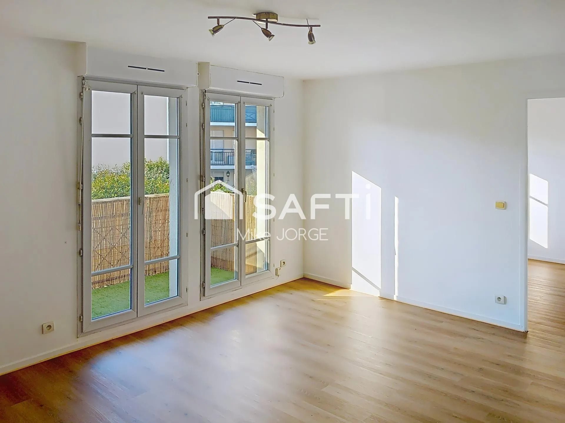 Appartement à vendre, 38m², Éragny