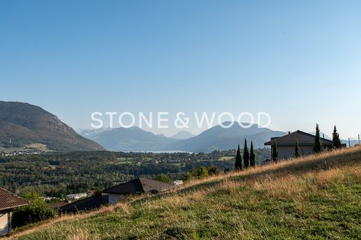 998 €/m² · à Argonay · 989 000 €