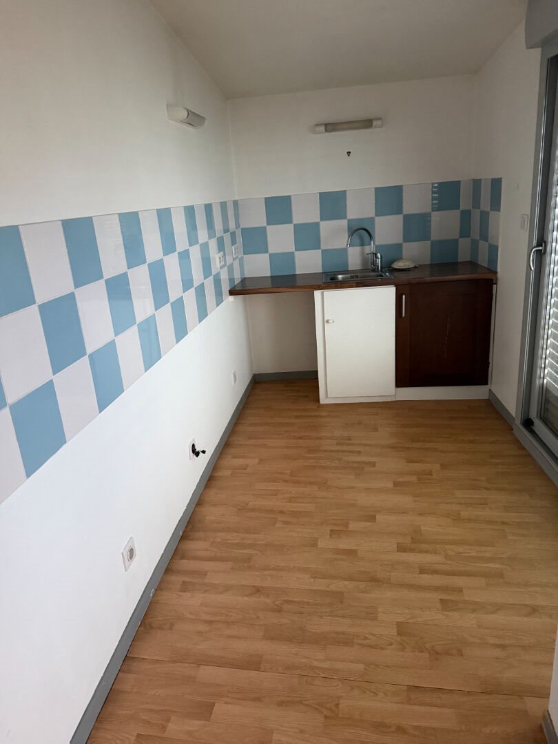 Appartement à louer, 47m², La Châtre