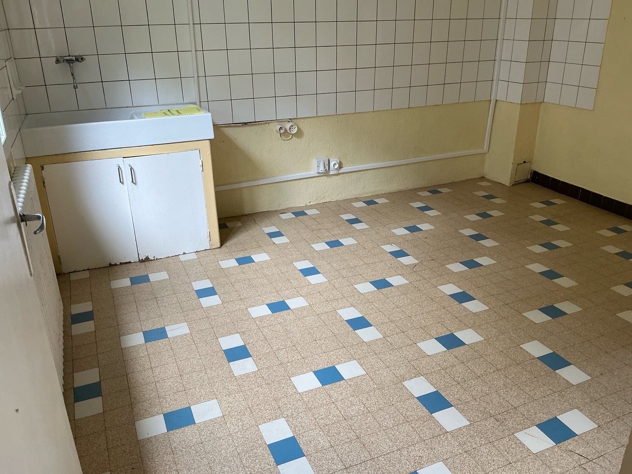 Maison à louer, 91m², Montgivray