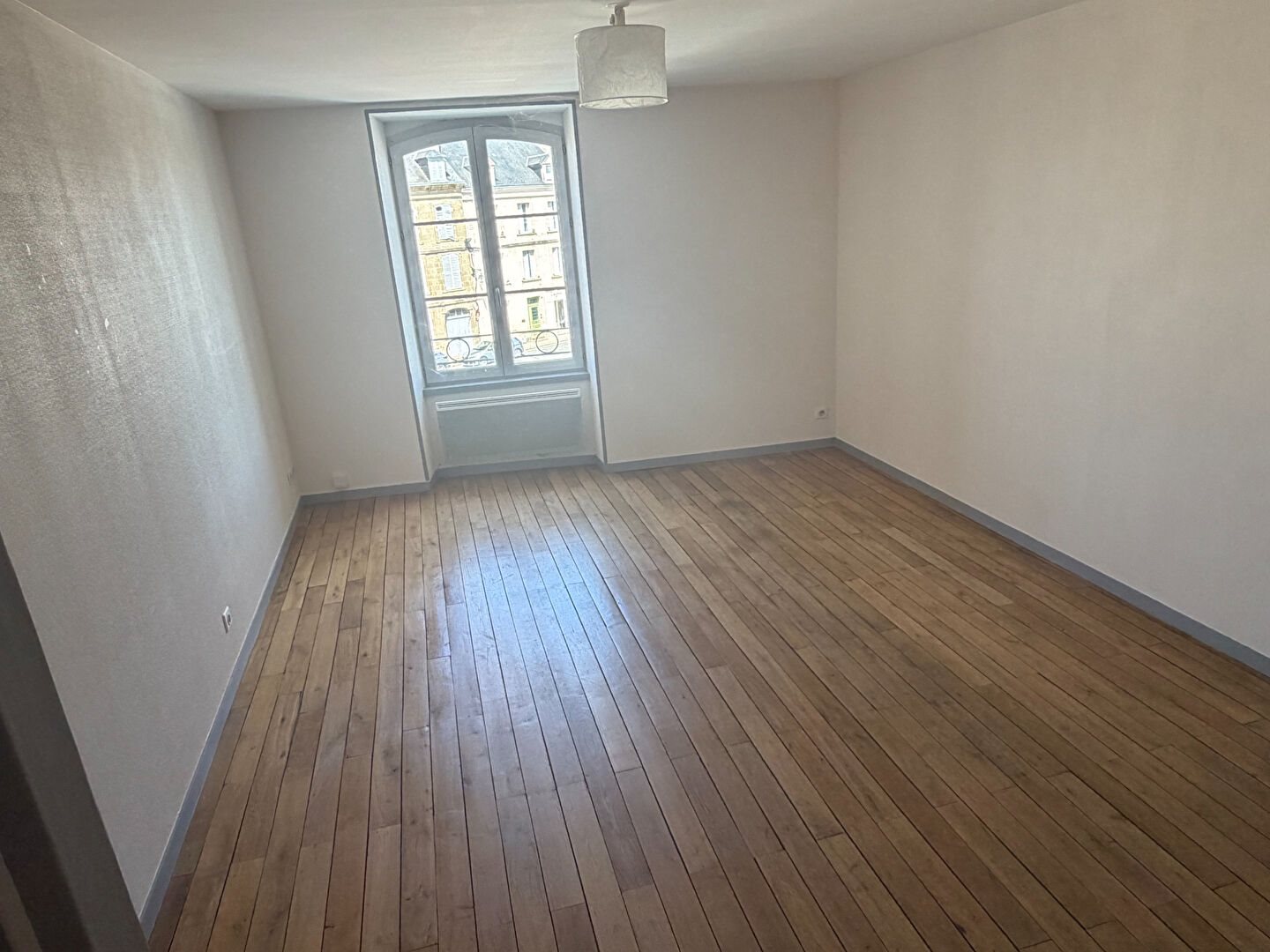 Appartement à louer, 62m², La Châtre