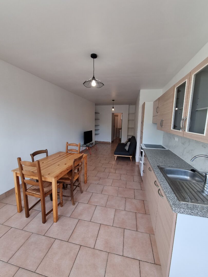Appartement à louer, 50m², La Châtre