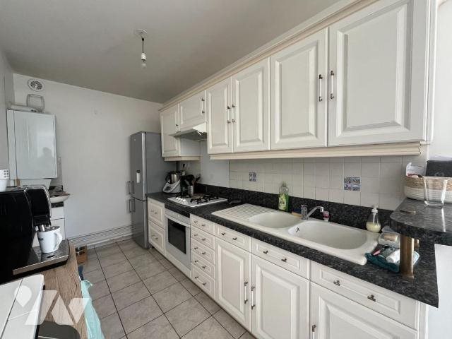 Appartement à louer, 79m², Le Rheu