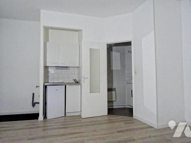 Appartement à louer, 19m², Reims