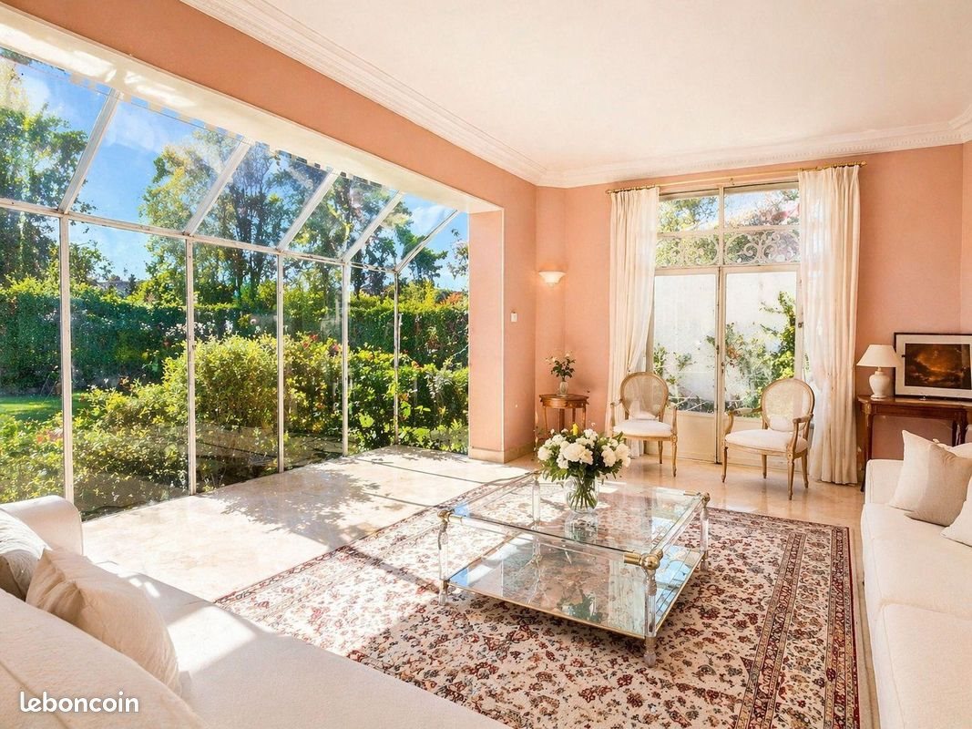 Maison à vendre, 420m², Saint-Quentin