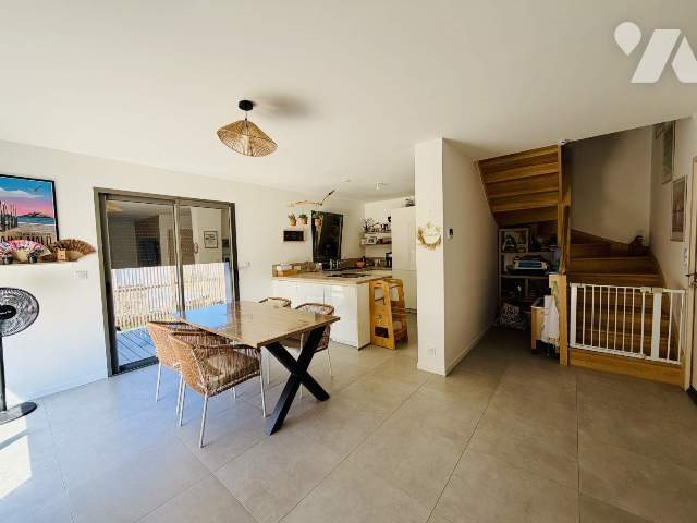 Maison à vendre, 82m², Saint-Coulomb
