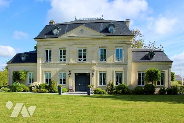 Maison à vendre, 470m², Caen