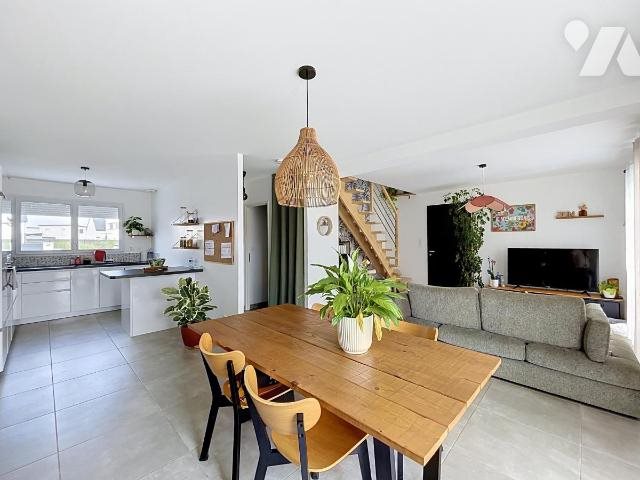 Maison à vendre, 105m², Cléguer