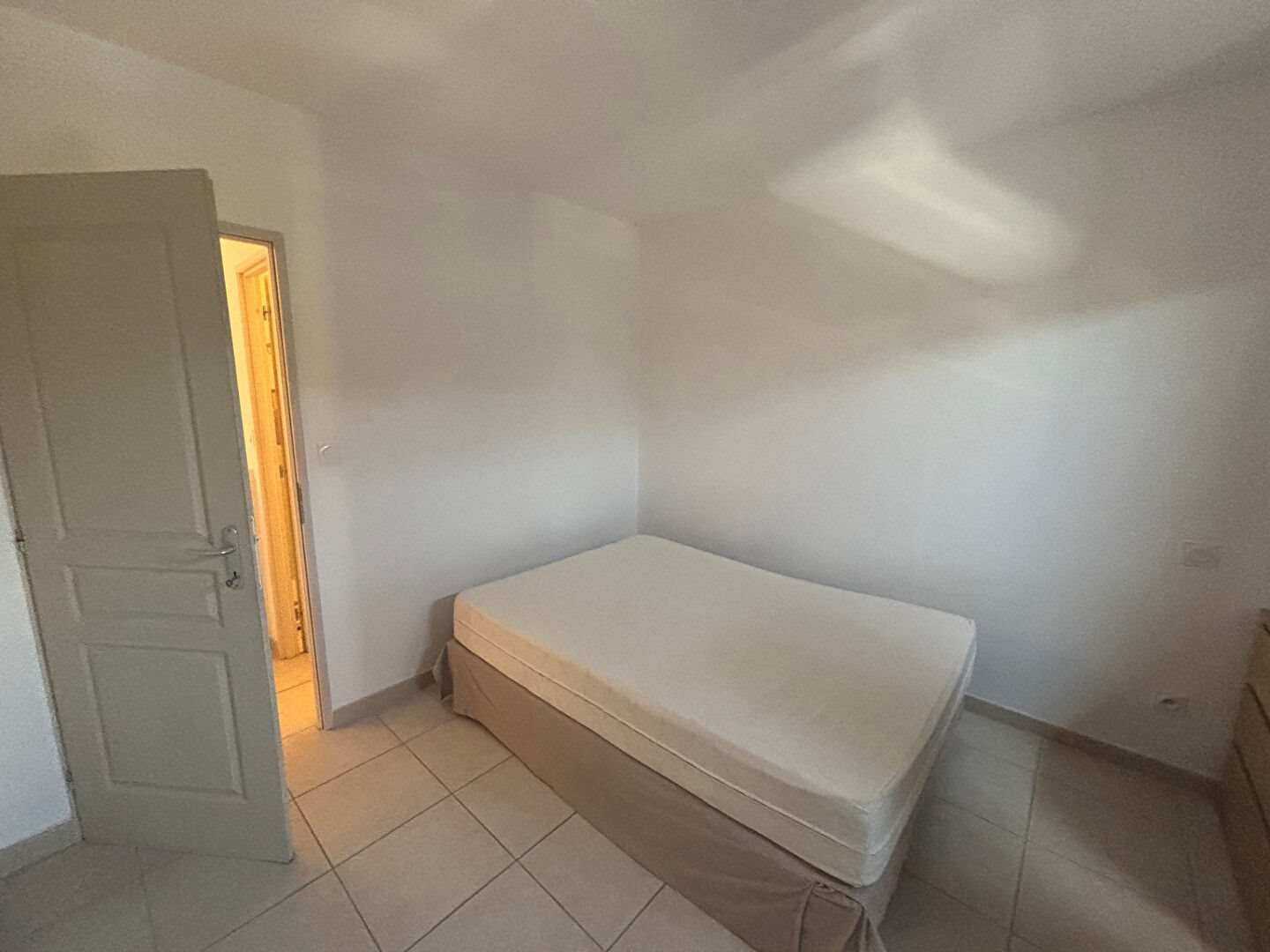 Maison à louer, 53m², Althen-des-Paluds