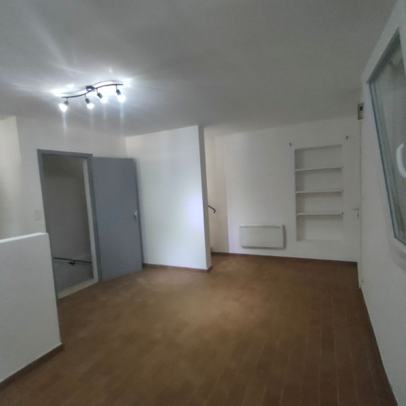 Appartement à louer, 43m², L'Isle-sur-la-Sorgue
