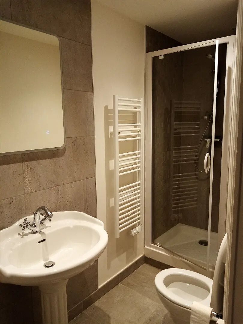 Appartement à louer, 42m², Valanjou